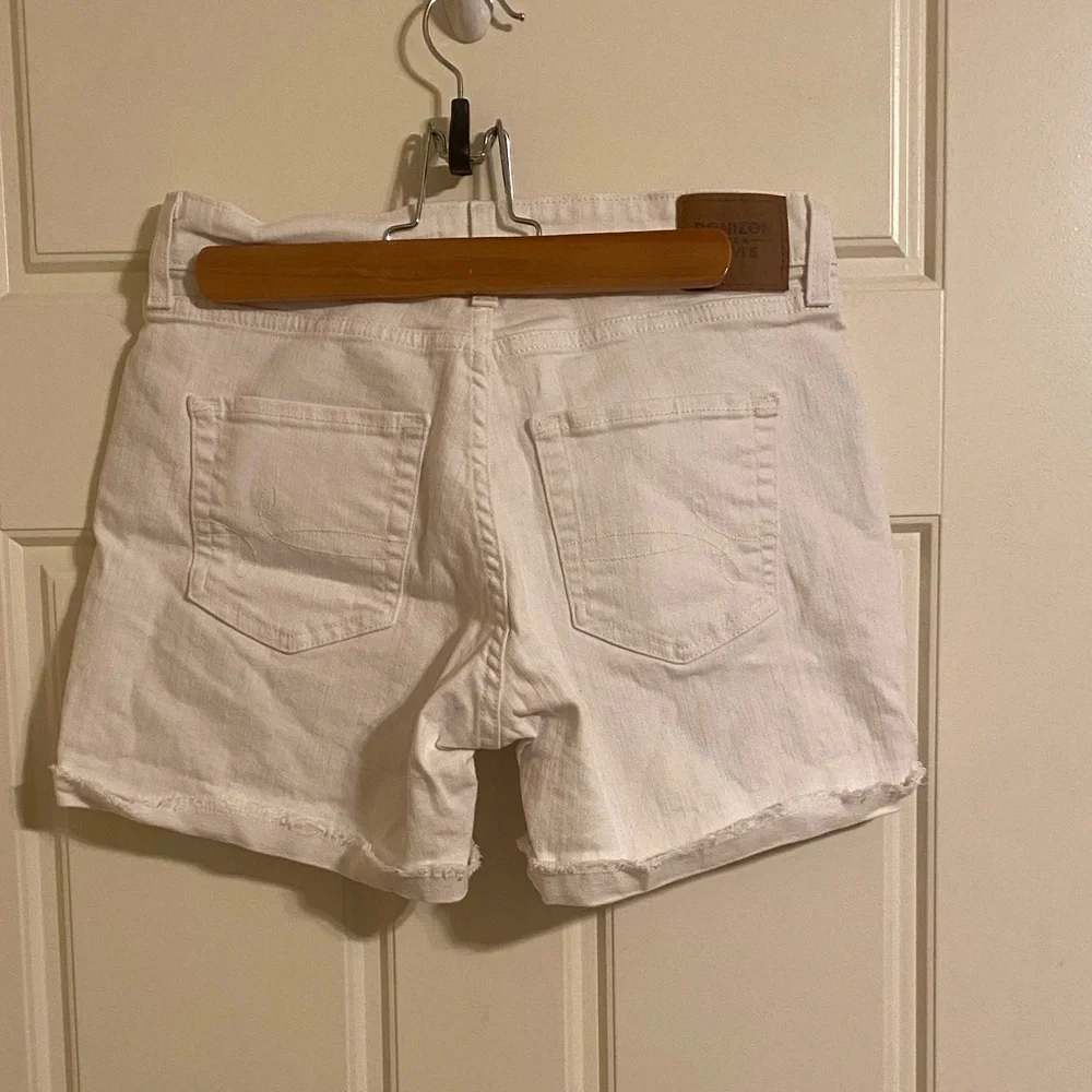Denizen from Levi's White Denim Rolled-Hem Shorts